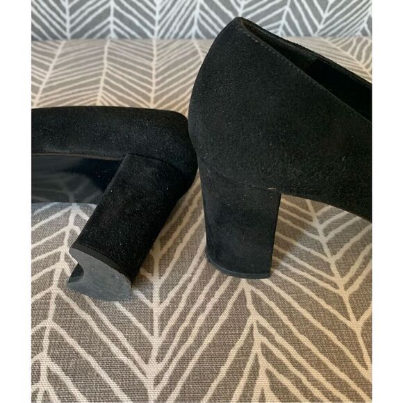 STUART WEITZMAN Black Suede Scraper Pump Heels Shoes 7.5 A NARROW DRESSY PARTY - Picture 10 of 10